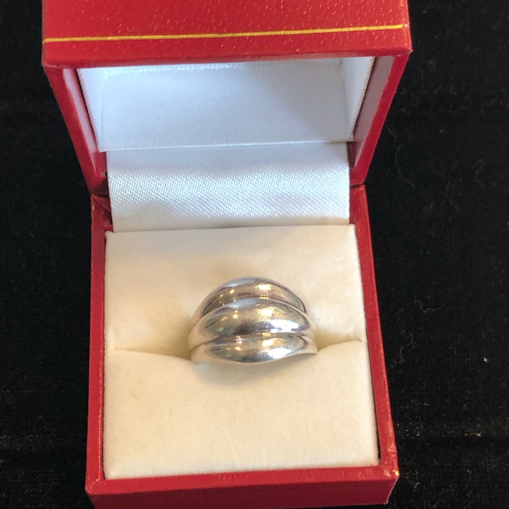 Vintage sterling ring
